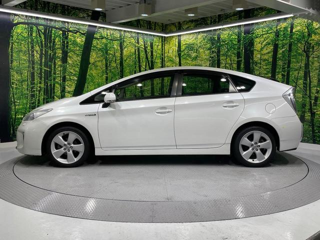 プリウス Ｓツーリングセレクション　ＢＩＧ－Ｘ９インチナビ　禁煙車　バックカメラ　ＥＴＣ　ドライブレコーダー　スマートキー＆プッシュスタート　オートライト　オートエアコン　ＬＥＤヘッドライト　純正１７インチアルミ（50枚目）