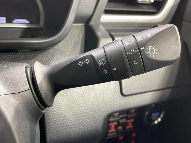 ルーミー カスタムＧ－Ｔ　ターボ　純正９インチナビ　禁煙車　パノラミックビューモニター　スマートアシスト　両側パワースライドドア　レーダークルーズコントロール　前席シートヒーター　ＥＴＣ　ドラレコ　ＬＥＤ　純正１５インチアルミ（41枚目）