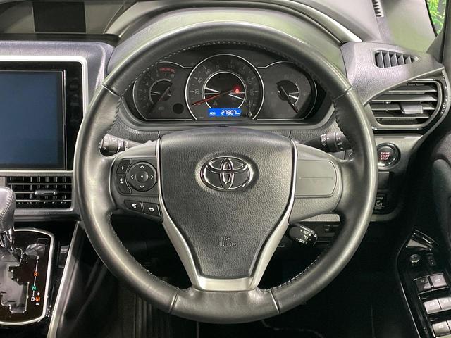 ヴォクシー ＺＳ　煌　純正１０インチナビ　禁煙車　フリップダウンモニター　セーフティセンス　両側パワースライドドア　デジタルインナーミラー　クルーズコントロール　バックカメラ　ビルトインＥＴＣ　ドラレコ　ＬＥＤヘッドライト（12枚目）