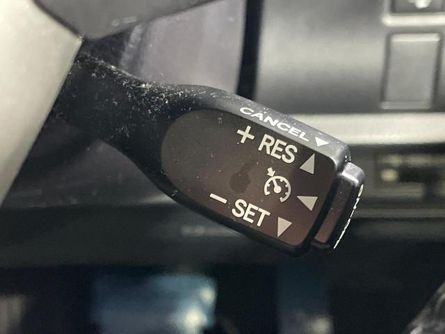 ヴォクシー ＺＳ　煌　純正１０インチナビ　禁煙車　フリップダウンモニター　セーフティセンス　両側パワースライドドア　デジタルインナーミラー　クルーズコントロール　バックカメラ　ビルトインＥＴＣ　ドラレコ　ＬＥＤヘッドライト（42枚目）