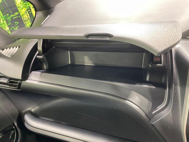 ヴォクシー ＺＳ　煌　純正１０インチナビ　禁煙車　フリップダウンモニター　セーフティセンス　両側パワースライドドア　デジタルインナーミラー　クルーズコントロール　バックカメラ　ビルトインＥＴＣ　ドラレコ　ＬＥＤヘッドライト（57枚目）