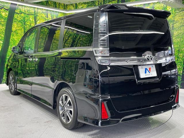 ヴォクシー ＺＳ　煌　純正１０インチナビ　禁煙車　フリップダウンモニター　セーフティセンス　両側パワースライドドア　デジタルインナーミラー　クルーズコントロール　バックカメラ　ビルトインＥＴＣ　ドラレコ　ＬＥＤヘッドライト（62枚目）