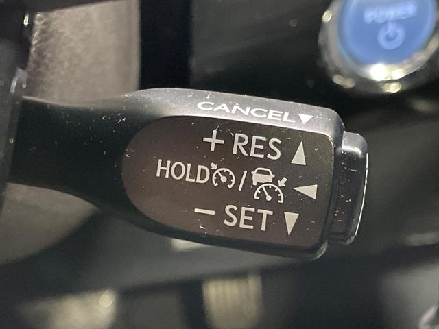 プリウス Ｓ　純正ナビ　禁煙車　セーフティセンス　レーダークルーズコントロール　バックカメラ　ビルトインＥＴＣ　ドライブレコーダー　フルセグ　Ｂｌｕｅｔｏｏｔｈ接続可　クリアランスソナー　ＬＥＤヘッドライト（6枚目）