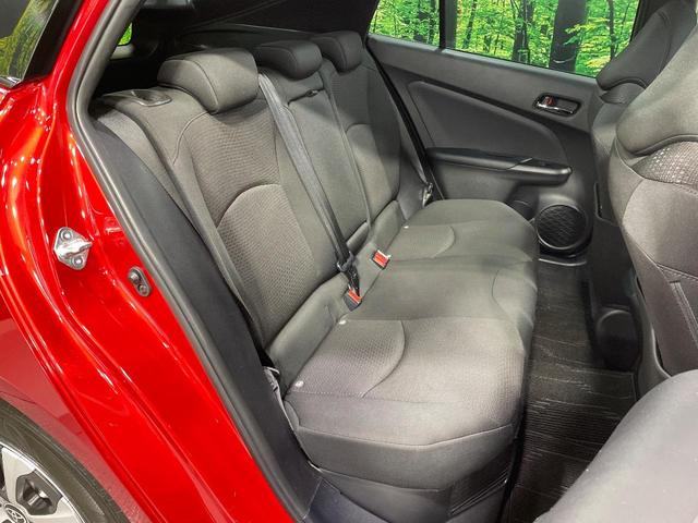 プリウス Ｓ　純正ナビ　禁煙車　セーフティセンス　レーダークルーズコントロール　バックカメラ　ビルトインＥＴＣ　ドライブレコーダー　フルセグ　Ｂｌｕｅｔｏｏｔｈ接続可　クリアランスソナー　ＬＥＤヘッドライト（9枚目）