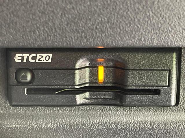 ジムニー ＸＣ　４ＷＤ　純正ナビ　禁煙車　セーフティサポート　バックカメラ　ＥＴＣ２．０　ドライブレコーダー　クルーズコントロール　前席シートヒーター　フルセグ　Ｂｌｕｅｔｏｏｔｈ接続可　ＬＥＤヘッドライト（7枚目）