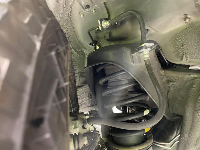 ジムニー ＸＣ　４ＷＤ　純正ナビ　禁煙車　セーフティサポート　バックカメラ　ＥＴＣ２．０　ドライブレコーダー　クルーズコントロール　前席シートヒーター　フルセグ　Ｂｌｕｅｔｏｏｔｈ接続可　ＬＥＤヘッドライト（20枚目）