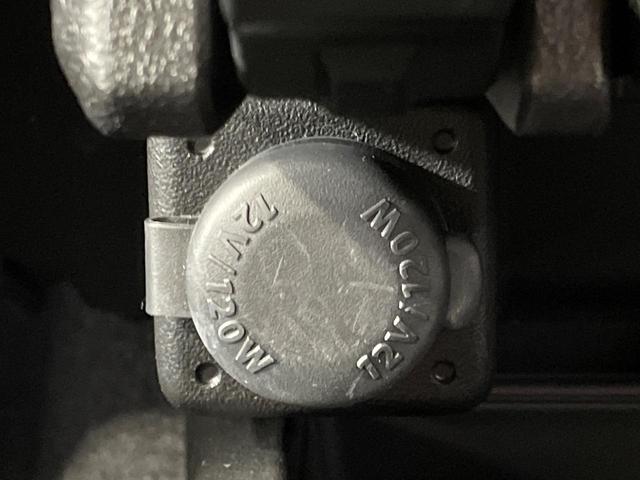 ジムニー ＸＣ　４ＷＤ　純正ナビ　禁煙車　セーフティサポート　バックカメラ　ＥＴＣ２．０　ドライブレコーダー　クルーズコントロール　前席シートヒーター　フルセグ　Ｂｌｕｅｔｏｏｔｈ接続可　ＬＥＤヘッドライト（45枚目）