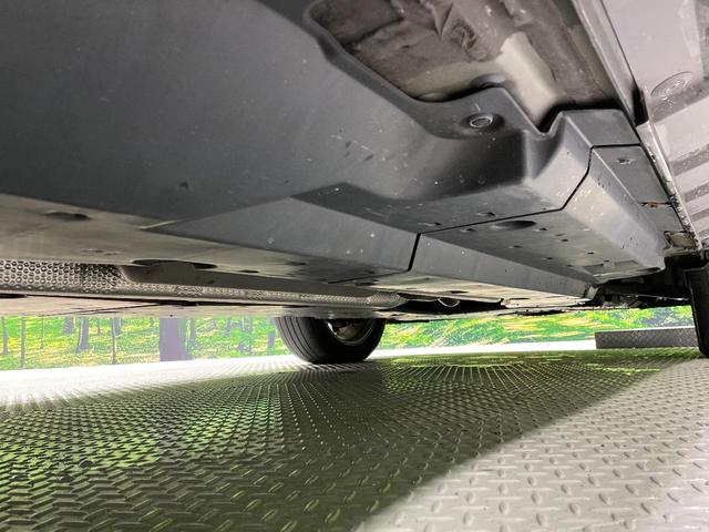 ハリアー Ｚ　レザーパッケージ　ＪＢＬサウンドシステム　１２．３インチディスプレイ　全周囲カメラ　デジタルインナーミラー　シートヒーター　ブラインドスポットモニター　ステアリングヒーター　禁煙車　電動リアゲート　ドライブレコーダー（23枚目）