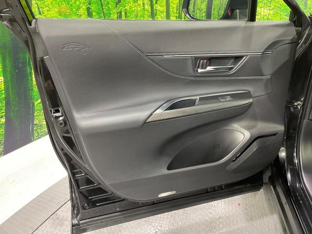 ハリアー Ｚ　レザーパッケージ　ＪＢＬサウンドシステム　１２．３インチディスプレイ　全周囲カメラ　デジタルインナーミラー　シートヒーター　ブラインドスポットモニター　ステアリングヒーター　禁煙車　電動リアゲート　ドライブレコーダー（51枚目）