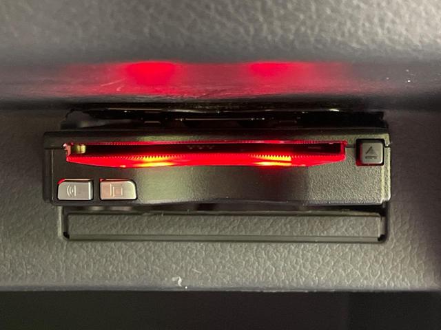 ワゴンＲスティングレー Ｘ　レーダーブレーキサポート　禁煙車　ＳＤナビ　ＥＴＣ　スマートキー＆プッシュスタート　シートヒーター　ＨＩＤヘッドライト　オートライト　オートエアコン　純正１４インチアルミ　アイドリングストップ（5枚目）