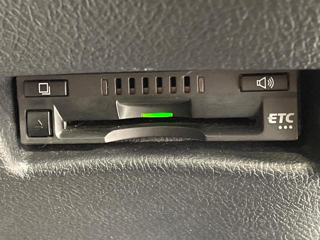 シエンタ ハイブリッド　ファンベースＸ　電動スライドドア　純正ＳＤナビ　バックカメラ　衝突被害軽減システム　禁煙車　ドラレコ　ビルトインＥＴＣ　オートハイビーム　車線逸脱警報　オートライト　オートエアコン　Ｂｌｕｅｔｏｏｔｈ　地デジ（8枚目）