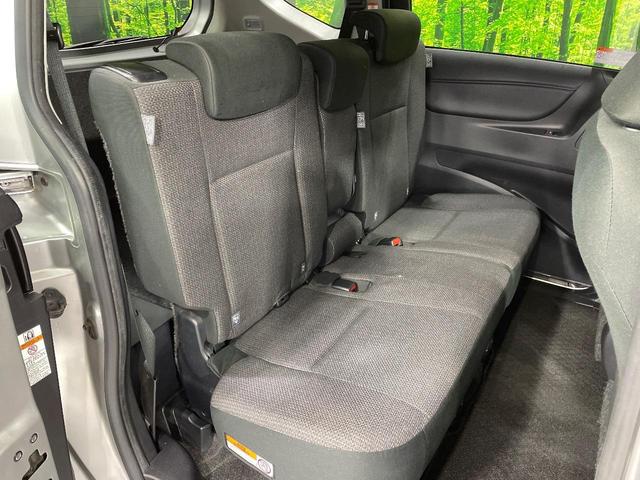 シエンタ ハイブリッド　ファンベースＸ　電動スライドドア　純正ＳＤナビ　バックカメラ　衝突被害軽減システム　禁煙車　ドラレコ　ビルトインＥＴＣ　オートハイビーム　車線逸脱警報　オートライト　オートエアコン　Ｂｌｕｅｔｏｏｔｈ　地デジ（10枚目）