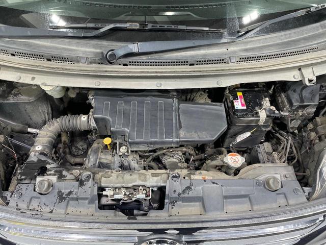 デイズルークス ハイウェイスター　Ｘ　Ｇパッケージ　両側電動ドア　純正ＳＤナビ　全周囲カメラ　禁煙車　スマートキー　ＨＩＤヘッド　ＥＴＣ　純正１５インチアルミ　オートライト　オートエアコン　Ｂｌｕｅｔｏｏｔｈ　ＣＤ　ＤＶＤ再生　フルセグ（18枚目）