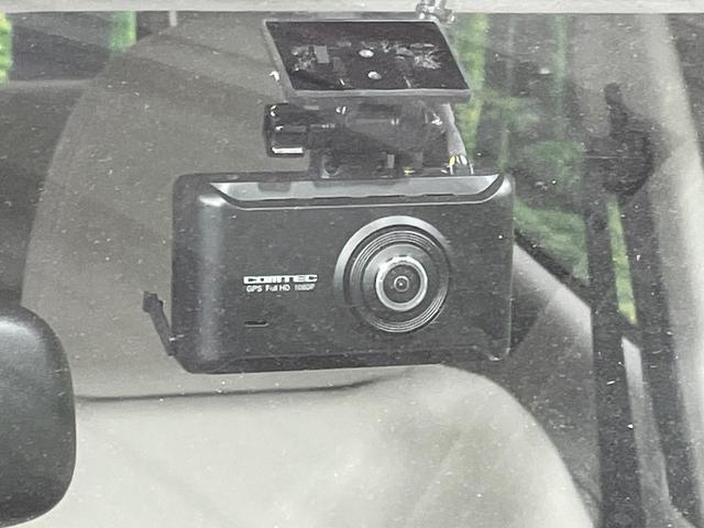 デイズ Ｊ　ＳＤナビ　禁煙車　純正１４インチホイール　ＣＤ　ＤＶＤ再生　キーレス　ドアバイザー　プライバシーガラス　ヘッドライトレベライザー（5枚目）