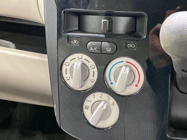 デイズ Ｊ　ＳＤナビ　禁煙車　純正１４インチホイール　ＣＤ　ＤＶＤ再生　キーレス　ドアバイザー　プライバシーガラス　ヘッドライトレベライザー（6枚目）