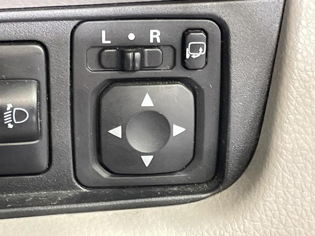 デイズ Ｊ　ＳＤナビ　禁煙車　純正１４インチホイール　ＣＤ　ＤＶＤ再生　キーレス　ドアバイザー　プライバシーガラス　ヘッドライトレベライザー（29枚目）