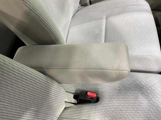 デイズ Ｊ　ＳＤナビ　禁煙車　純正１４インチホイール　ＣＤ　ＤＶＤ再生　キーレス　ドアバイザー　プライバシーガラス　ヘッドライトレベライザー（38枚目）