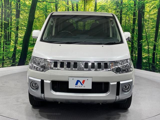 デリカＤ：５ Ｇ　パワーパッケージ　４ＷＤ　両側電動ドア　ＳＤナビ　禁煙車　ドラレコ　ＨＩＤヘッド　ビルトインＥＴＣ　クルーズコントロール　純正１８インチアルミ　オートライト　オートエアコン　Ｂｌｕｅｔｏｏｔｈ　フルセグ（14枚目）