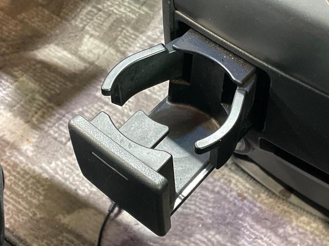 デリカＤ：５ Ｇ　パワーパッケージ　４ＷＤ　両側電動ドア　ＳＤナビ　禁煙車　ドラレコ　ＨＩＤヘッド　ビルトインＥＴＣ　クルーズコントロール　純正１８インチアルミ　オートライト　オートエアコン　Ｂｌｕｅｔｏｏｔｈ　フルセグ（42枚目）