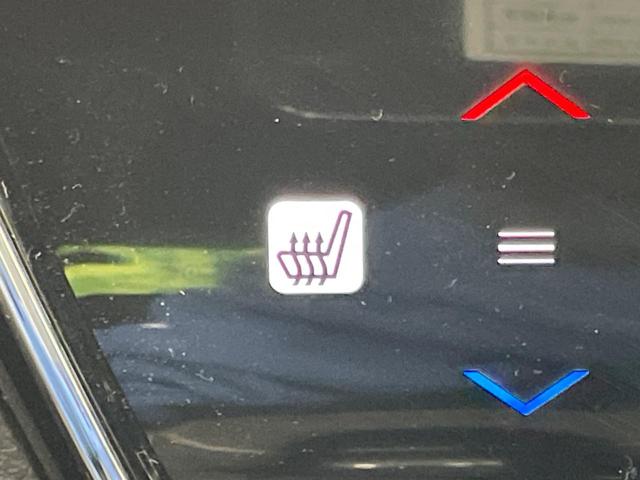 ヴェゼル ハイブリッドＲＳ・ホンダセンシング　パドルシフト　純正ナビ　バックカメラ　レーダークルーズコントロール　シートヒーター　ドライブレコーダー　ＬＥＤヘッドライト　純正１６インチアルミホイール　Ｂｌｕｅｔｏｏｔｈ再生　スマートキー　禁煙車（6枚目）