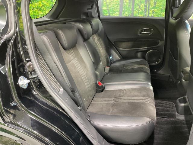 ヴェゼル ハイブリッドＲＳ・ホンダセンシング　パドルシフト　純正ナビ　バックカメラ　レーダークルーズコントロール　シートヒーター　ドライブレコーダー　ＬＥＤヘッドライト　純正１６インチアルミホイール　Ｂｌｕｅｔｏｏｔｈ再生　スマートキー　禁煙車（10枚目）