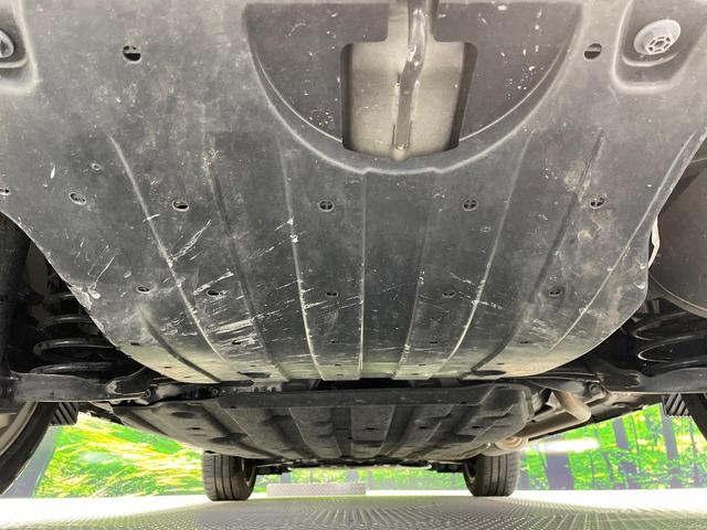 ヴェゼル ハイブリッドＲＳ・ホンダセンシング　パドルシフト　純正ナビ　バックカメラ　レーダークルーズコントロール　シートヒーター　ドライブレコーダー　ＬＥＤヘッドライト　純正１６インチアルミホイール　Ｂｌｕｅｔｏｏｔｈ再生　スマートキー　禁煙車（19枚目）