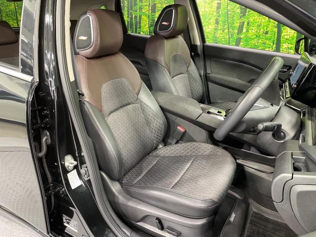 �y�n�[�t���U�[�V�[�g�z�������ƍ���S�n�𗼗������l�C�̃V�[�g���w�ʁE���ʂ̃t�@�u���b�N�f�ނ́A�ʋC���̗ǂ��⊊��ɂ����ɗD��Ă��܂��B�C���╞���ɍ��E���ꂸ���K�ɂ���肢�������܂��B