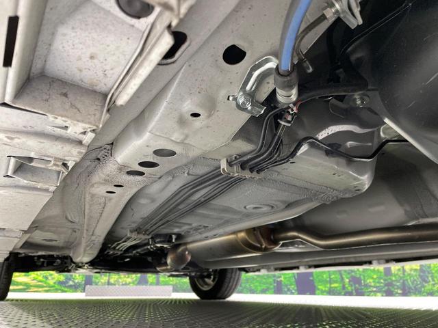 スペーシアカスタム ハイブリッドＸＳターボ　ターボ　メーカー９型ナビ　禁煙車　セーフティサポート　全方位モニター　両側パワースライドドア　レーダークルーズコントロール　前席シートヒーター　ハンドルヒーター　ＬＥＤヘッドライト　純正１５インチＡＷ（22枚目）