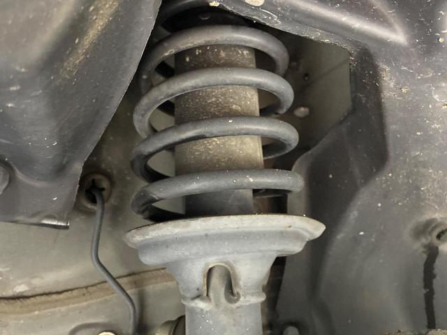 Ｎ－ＢＯＸカスタム Ｇ・Ｌパッケージ　電動スライドドア　バックカメラ　禁煙車　スマートキー　ＨＩＤヘッド　ＥＴＣ　横滑り防止装置　アイドリングストップ　オートライト　オートエアコン　Ｂｌｕｅｔｏｏｔｈ再生　ＣＤ／ＤＶＤ再生　フルセグ（20枚目）