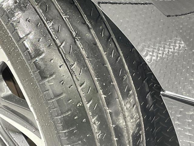 ヴォクシー ＺＳ　煌ＩＩＩ　両側電動ドア　純正ＳＤナビ　後席モニター　バックカメラ　衝突被害軽減システム　禁煙車　ハーフレザーシート　コーナーセンサー　スマートキー　ＬＥＤヘッド　ビルトインＥＴＣ　クルコン（24枚目）