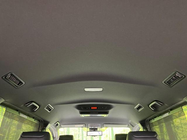 ヴォクシー ＺＳ　煌ＩＩＩ　両側電動ドア　純正ＳＤナビ　後席モニター　バックカメラ　衝突被害軽減システム　禁煙車　ハーフレザーシート　コーナーセンサー　スマートキー　ＬＥＤヘッド　ビルトインＥＴＣ　クルコン（60枚目）