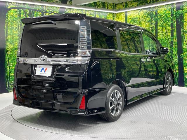 ヴォクシー ＺＳ　煌　両側電動ドア　純正ＳＤナビ　バックカメラ　衝突被害軽減システム　禁煙車　ドラレコ　スマートキー　ＬＥＤヘッド　ビルトインＥＴＣ　クルコン　純正１６インチアルミ　オートハイビーム　車線逸脱警報（17枚目）