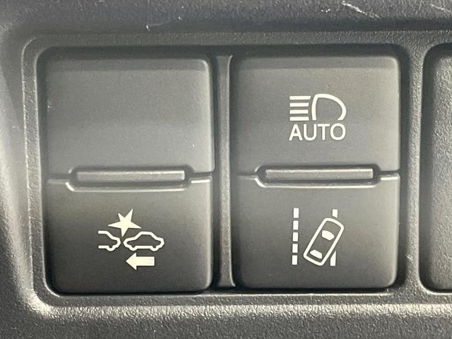 ヴォクシー ＺＳ　煌　両側電動ドア　純正ＳＤナビ　バックカメラ　衝突被害軽減システム　禁煙車　ドラレコ　スマートキー　ＬＥＤヘッド　ビルトインＥＴＣ　クルコン　純正１６インチアルミ　オートハイビーム　車線逸脱警報（37枚目）