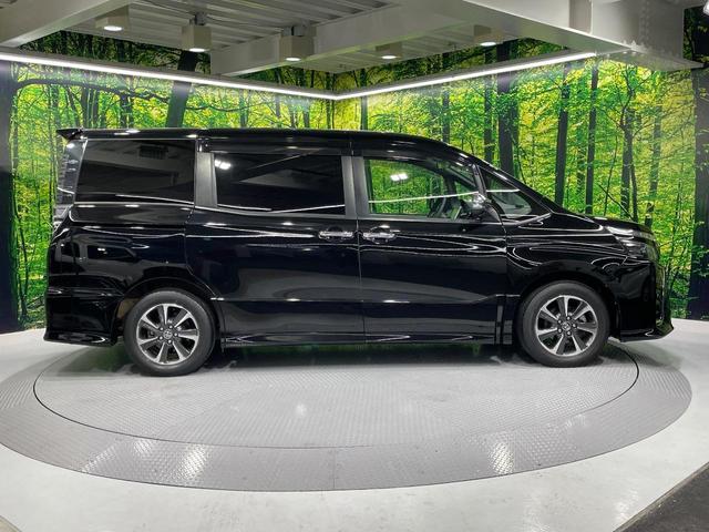 ヴォクシー ＺＳ　煌　両側電動ドア　純正ＳＤナビ　バックカメラ　衝突被害軽減システム　禁煙車　ドラレコ　スマートキー　ＬＥＤヘッド　ビルトインＥＴＣ　クルコン　純正１６インチアルミ　オートハイビーム　車線逸脱警報（50枚目）