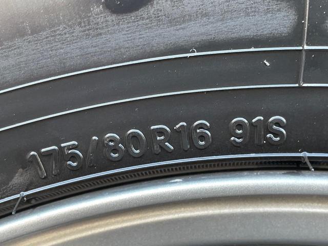 ジムニー ＸＣ　４ＷＤ　ターボ　純正ＳＤナビ　バックカメラ　衝突被害軽減システム　禁煙車　ドラレコ　スマートキー　ＬＥＤヘッド　ビルトインＥＴＣ　クルコン　純正１６インチアルミ　オートハイビーム　車線逸脱警報（78枚目）