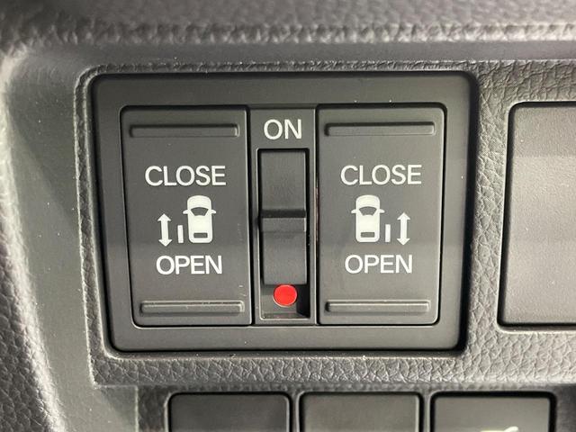 ステップワゴン ｅ：ＨＥＶスパーダ　プレミアムライン　両側電動ドア　純正ＳＤナビ　全周囲カメラ　衝突被害軽減システム　レーダークルーズ　禁煙車　ハーフレザーシート　ドラレコ　コーナーセンサー　スマートキー　ＬＥＤヘッド　ナビ連動ＥＴＣ（5枚目）