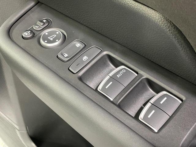 ステップワゴン ｅ：ＨＥＶスパーダ　プレミアムライン　両側電動ドア　純正ＳＤナビ　全周囲カメラ　衝突被害軽減システム　レーダークルーズ　禁煙車　ハーフレザーシート　ドラレコ　コーナーセンサー　スマートキー　ＬＥＤヘッド　ナビ連動ＥＴＣ（33枚目）