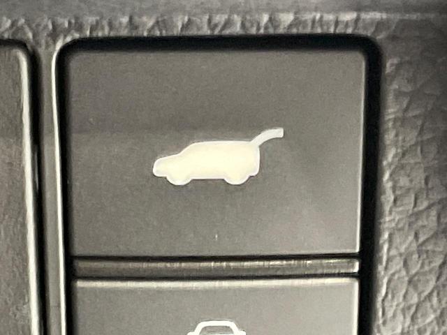 ステップワゴン ｅ：ＨＥＶスパーダ　プレミアムライン　両側電動ドア　純正ＳＤナビ　全周囲カメラ　衝突被害軽減システム　レーダークルーズ　禁煙車　ハーフレザーシート　ドラレコ　コーナーセンサー　スマートキー　ＬＥＤヘッド　ナビ連動ＥＴＣ（35枚目）