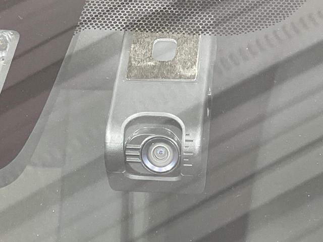 アクア Sスタイルブラック 純正SDナビ 衝突被害軽減システム 禁煙車 ドラレコ コーナーセンサー スマートキー LEDヘッド ビルトインETC オートハイビーム 車線逸脱警報 オートライト オートエアコン Bluetooth(6枚目)