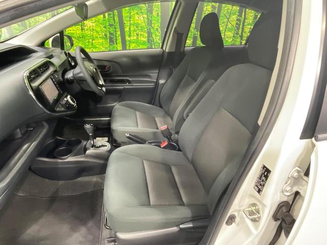 アクア Sスタイルブラック 純正SDナビ 衝突被害軽減システム 禁煙車 ドラレコ コーナーセンサー スマートキー LEDヘッド ビルトインETC オートハイビーム 車線逸脱警報 オートライト オートエアコン Bluetooth(49枚目)