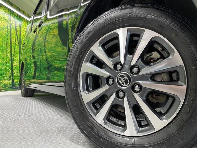 ヴォクシー Ｘ　電動スライドドア　純正ＳＤナビ　バックカメラ　衝突被害軽減システム　コーナーセンサー　スマートキー　ＬＥＤヘッド　ＥＴＣ２．０　クルコン　純正１５インチアルミ　オートハイビーム　　オートライト（13枚目）