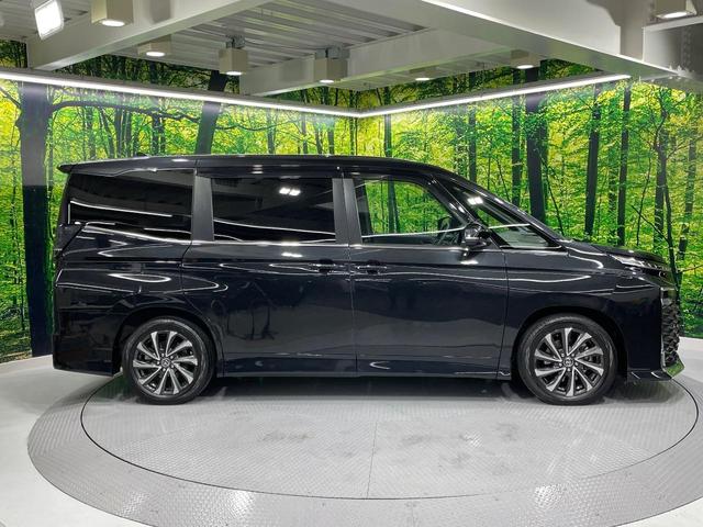 ヴォクシー Ｓ－Ｚ　純正１０．５インチナビ　禁煙車　セーフティセンス　両側電動スライドドア　レーダークルーズコントロール　前席シートヒーター　ＥＴＣ２．０　ドライブレコーダー　ＣＤ／ＤＶＤ再生　純正１７インチアルミ（59枚目）