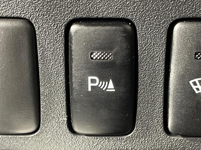 ＦＪクルーザー ブラックカラーパッケージ　４ＷＤ　純正ＳＤナビ　オールテレーン　バックカメラ　禁煙車　コーナーセンサー　ＥＴＣ　ドラレコ　クルコン　純正１７インチアルミ　Ｂｌｕｅｔｏｏｔｈ　ＣＤ　ＤＶＤ再生　フルセグ（32枚目）