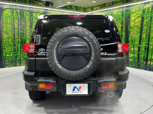 ＦＪクルーザー ブラックカラーパッケージ　４ＷＤ　純正ＳＤナビ　オールテレーン　バックカメラ　禁煙車　コーナーセンサー　ＥＴＣ　ドラレコ　クルコン　純正１７インチアルミ　Ｂｌｕｅｔｏｏｔｈ　ＣＤ　ＤＶＤ再生　フルセグ（41枚目）