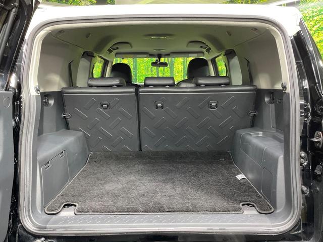 ＦＪクルーザー ブラックカラーパッケージ　４ＷＤ　純正ＳＤナビ　オールテレーン　バックカメラ　禁煙車　コーナーセンサー　ＥＴＣ　ドラレコ　クルコン　純正１７インチアルミ　Ｂｌｕｅｔｏｏｔｈ　ＣＤ　ＤＶＤ再生　フルセグ（48枚目）