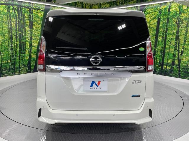 セレナ ハイウェイスター　両側電動ドア　純正ＳＤナビ　後席モニター　全周囲カメラ　衝突被害軽減システム　禁煙車　ドラレコ　スマートキー　ＬＥＤヘッド　ビルトインＥＴＣ　クルコン　純正１６インチアルミ　オートライト（15枚目）