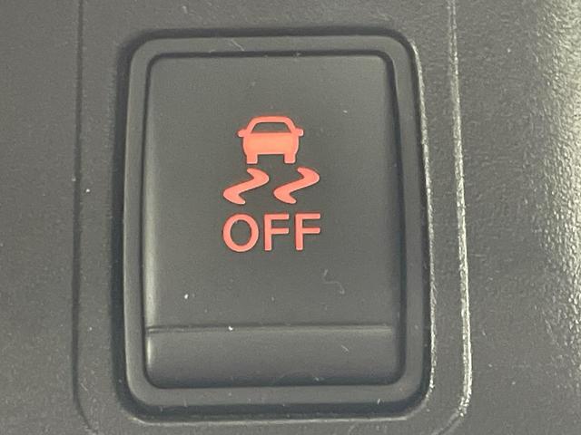 セレナ ハイウェイスター　両側電動ドア　純正ＳＤナビ　後席モニター　全周囲カメラ　衝突被害軽減システム　禁煙車　ドラレコ　スマートキー　ＬＥＤヘッド　ビルトインＥＴＣ　クルコン　純正１６インチアルミ　オートライト（33枚目）