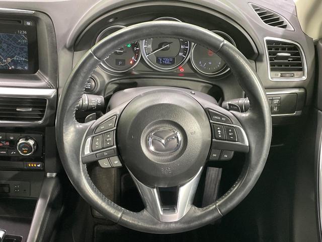 �y�����v�����X�e�A�����O�z�㎿�Ȋv���g�p���邱�ƂŁA��ɂ����������݂ƂĂ��^�]���₷���n���h���ł���