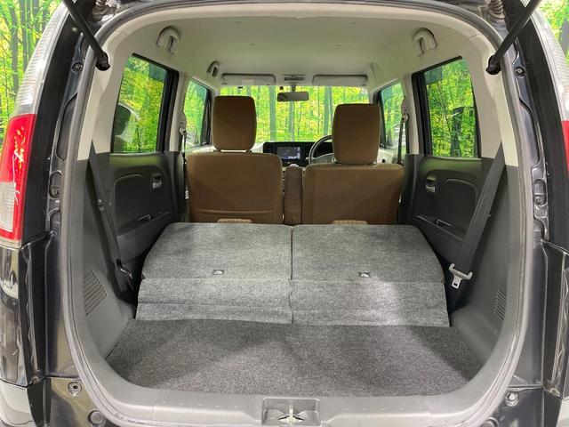 ���i�̂���������ʋ΁A���}���ɏ\���ȉ׎��X�y�[�X���m�ۂ��Ă���܂��B�Z�J���h�V�[�g��|���ƁA�傫�ȉו��̐ύڂ��\�ł���