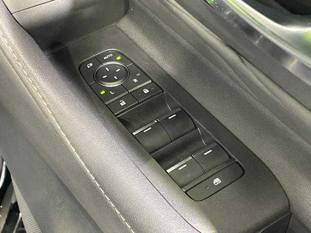 アルファードハイブリッド Z 純正14型ナビ 両側電動ドア 後席モニター 全周囲カメラ 衝突被害軽減システム レーダークルーズ ガラスルーフ 禁煙車 電動リアゲート 前中列席シートエアコン コーナーセンサー(43枚目)